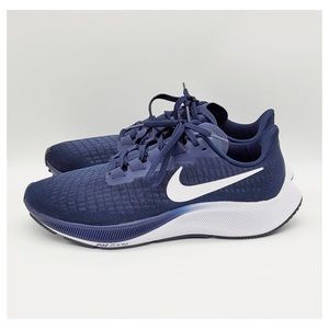 NWOB Nike Women’s Air Zoom Pegasus 37 Navy White